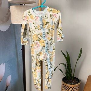 SweetHoney Floral Ruffle Footie Romper in Light Blue and Yellow